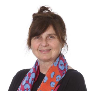 <p>Mrs S. Knight</p>