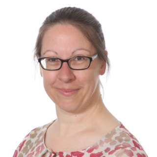 <p>Mrs N. Thompson</p>