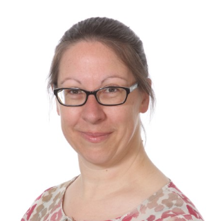 <p>Mrs N. Thompson</p>